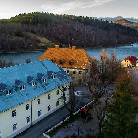 Готель Fuzinarska Kuca Фужине Екстер'єр фото